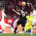 Mourinho Fires Up Benfica Fans with Bold Promise Ahead of Derby De Lisboa Showdown
